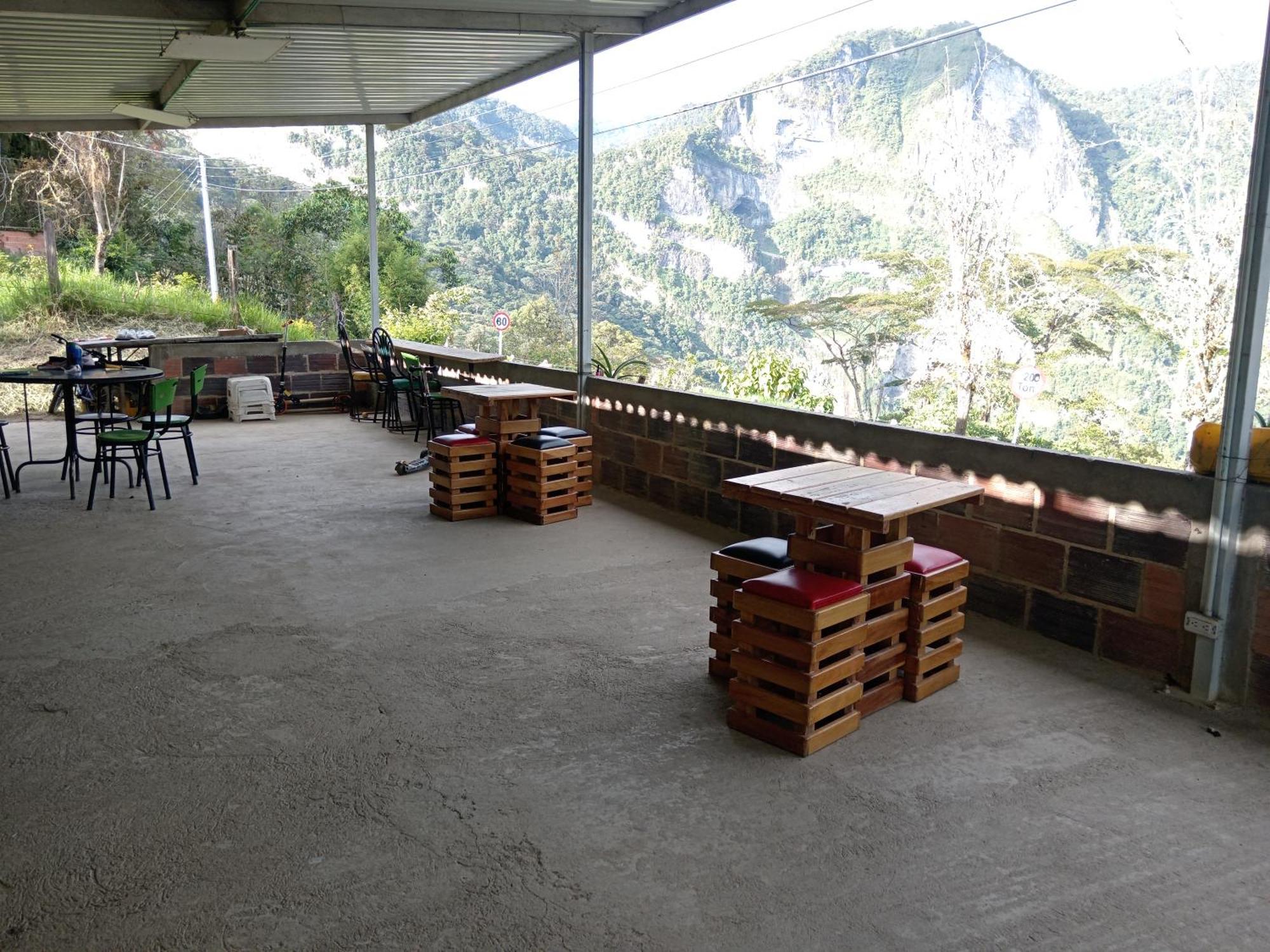 Gasthaus Mirador Ventanas De Tisquizoque Florian  Exterior foto